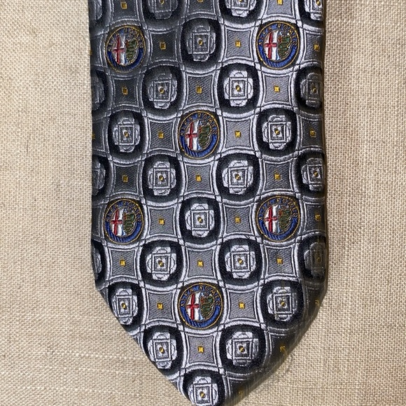 Robert Talbott Other - Robert Talbott RARE 2010 pebble beach concours tie